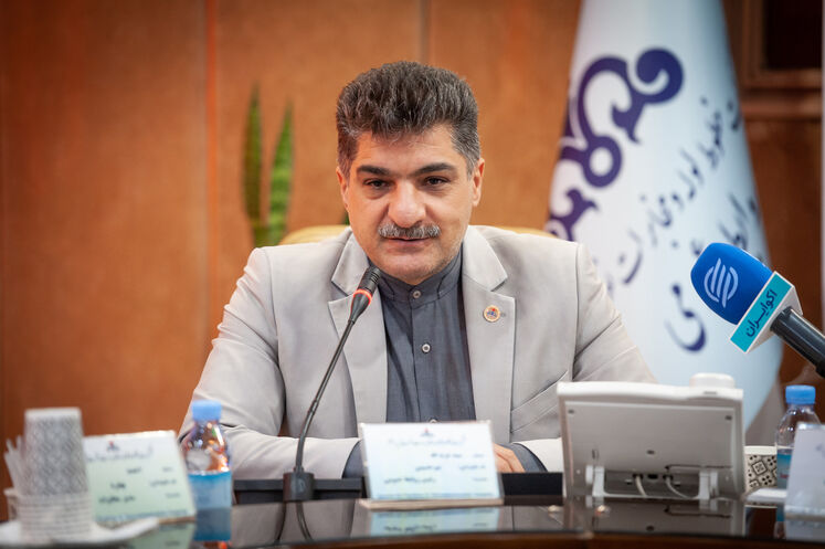 سید عزت‌اله میرحسینی، رئیس روابط عمومی شرکت خطوط لوله و مخابرات نفت ایران
نفت ایران