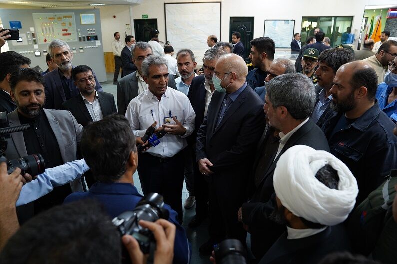بازدید رئیس مجلس از پالایشگاه گاز پارسیان