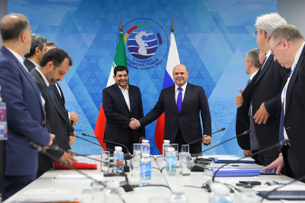 قراردادها و همکاری‌های نفتی و گازی ایران و روسیه با جدیت پیگیری می‌شود