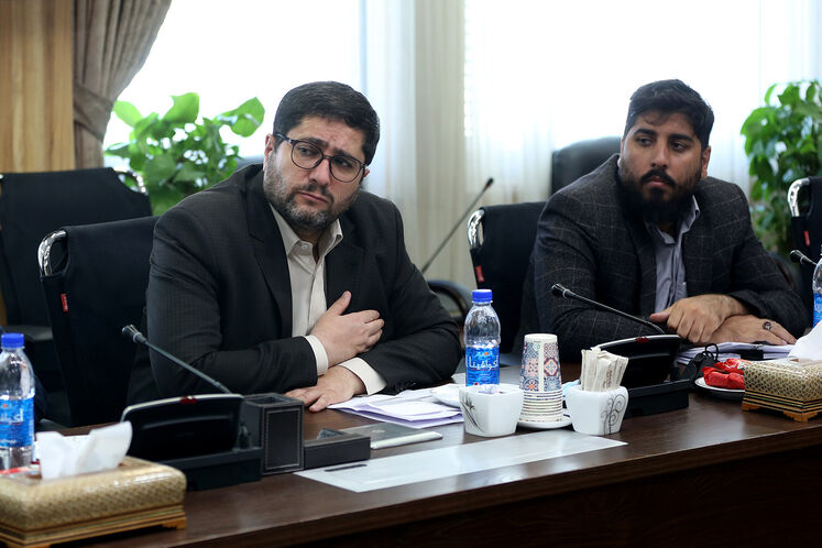 بابک دارابی، مشاور وزیر نفت و مدیر نظارت بر طرح‌های عمرانی شرکت ملی نفت ایران