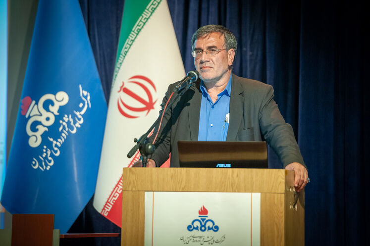 اسدالله طاهری حسینخانی، مدیر شرکت ملی پخش فرآورده‌های نفتی منطقه فارس