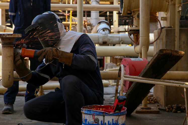 تعمیرات اساسی پالایشگاه نفت امام خمینی (ره) شازند
