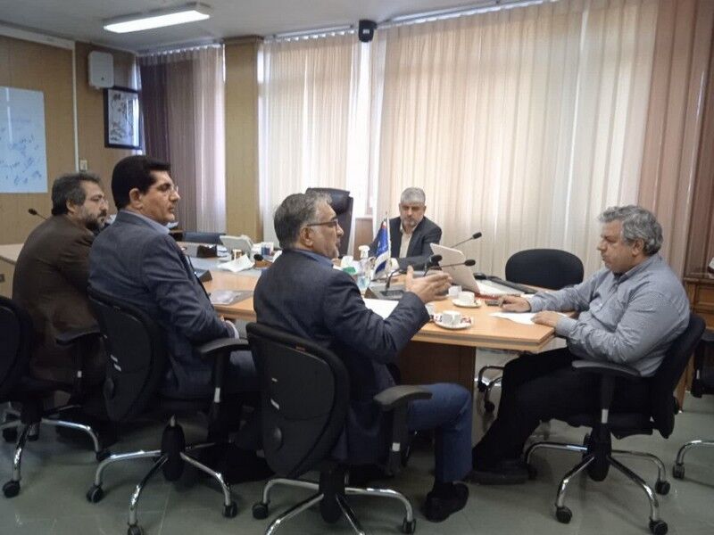 مسائل و مشکلات بهداشت و درمان صنعت نفت در خارک بررسی شد مسائل و مشکلات بهداشت و درمان صنعت نفت در خارک بررسی شد