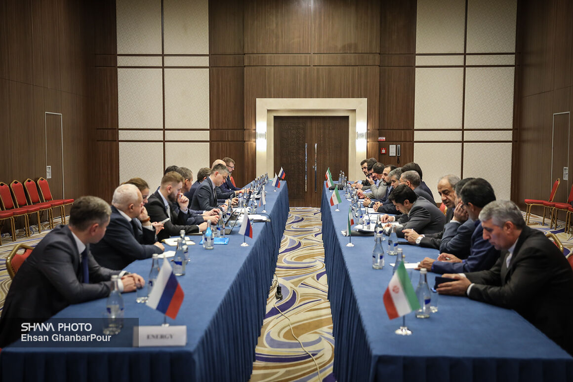 دومین روز نشست کارگروه‌های کمیسیون مشترک اقتصادی ایران و روسیه