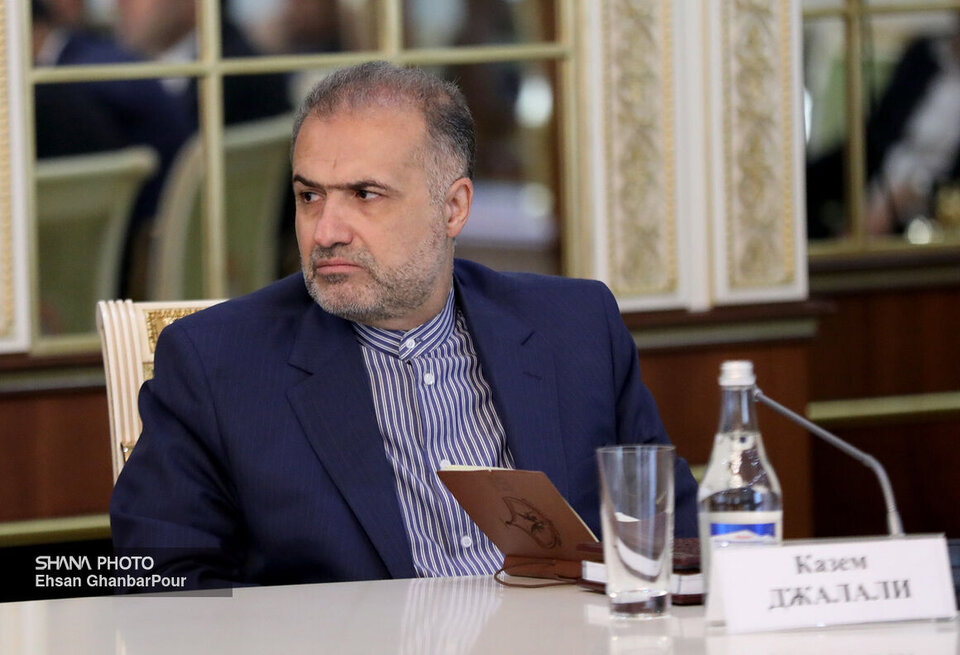 مذاکرات سفیر ایران در روسیه با هدف تحقق توافقهای نفتی و گازی بین تهران و مسکو مذاکرات سفیر ایران در روسیه با هدف تحقق توافقهای نفتی و گازی بین تهران و مسکو