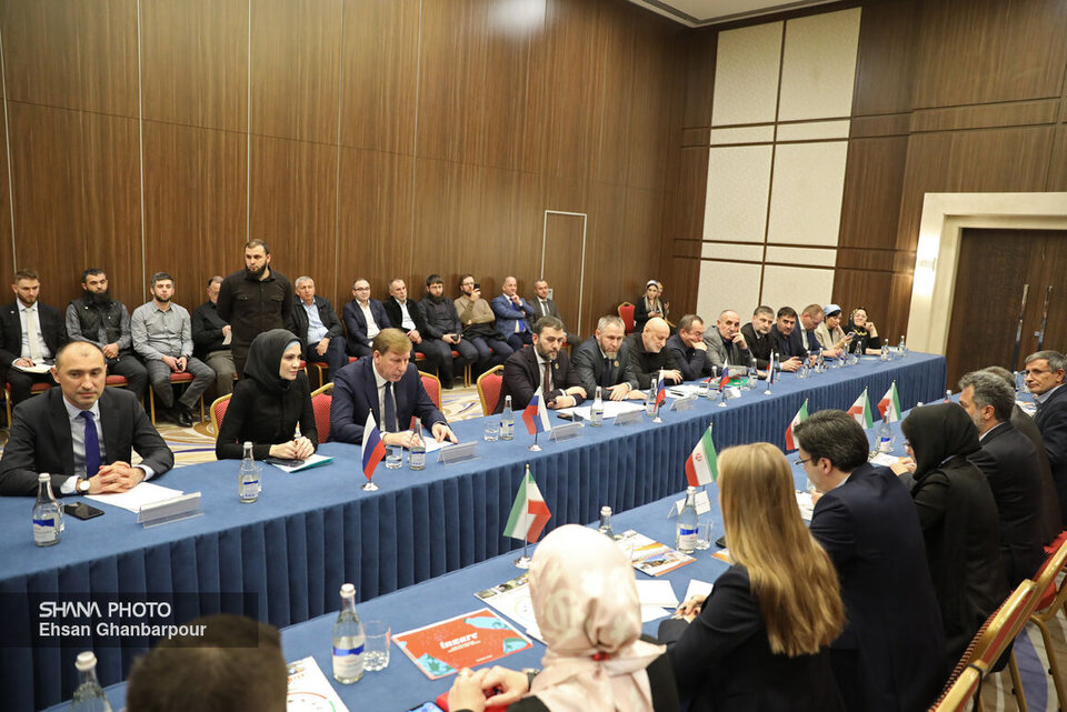 Golden Age in Iran-Russia Ties Golden Age in Iran-Russia Ties
