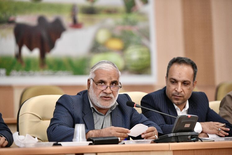 نشست مشترک مجید چگنی، مدیرعامل شرکت ملی گاز ایران با فرماندار زابل و نمایندگان حوزه سیستان در مجلس شورای اسلامی