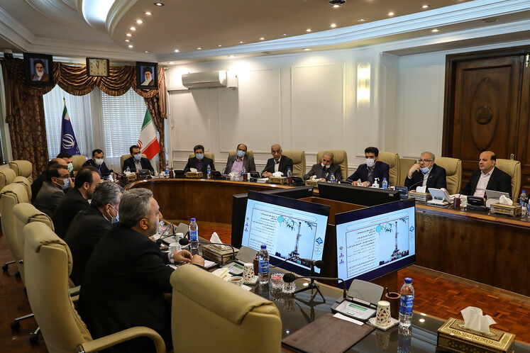 نشست بررسی طرح‌ها و پروژه‌های شرکت ملی نفت ایران