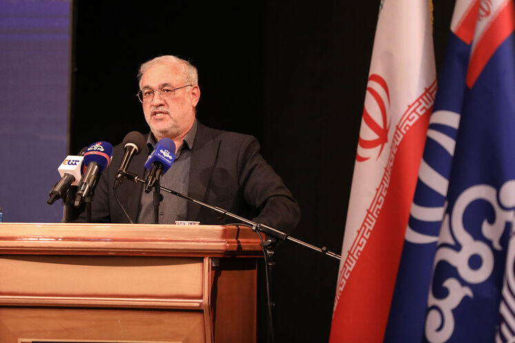 هرمز قلاوند، مدیر نظارت بر تولید نفت و گاز شرکت ملی نفت ایران و سرپرست شرکت پتروپارس