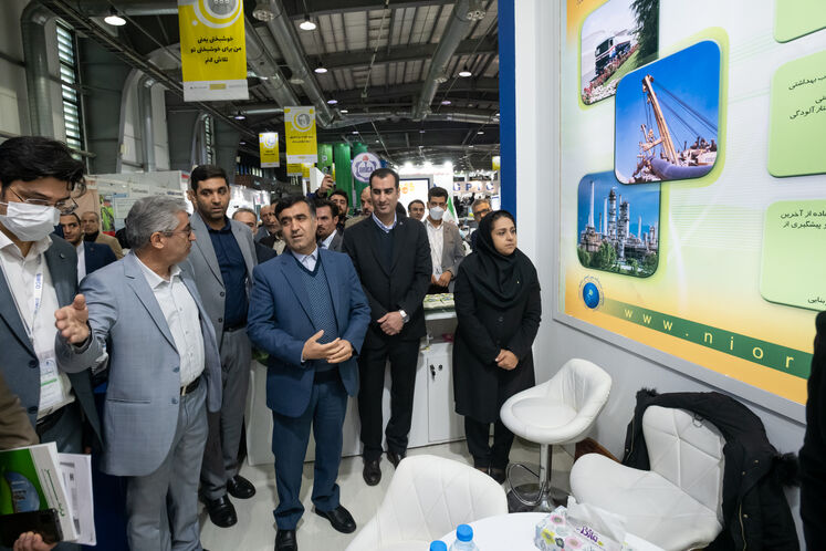 بازدید علی سلاجقه، رئیس سازمان حفاظت محیط زیست از بیستمین دوره نمایشگاه بینالمللی محیط زیست