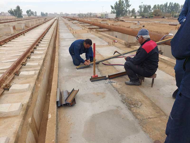 پروژه تخلیه نفتگاز با مخزندار ریلی در انبار نفت یزد کلید خورد پروژه تخلیه نفتگاز با مخزندار ریلی در انبار نفت یزد کلید خورد