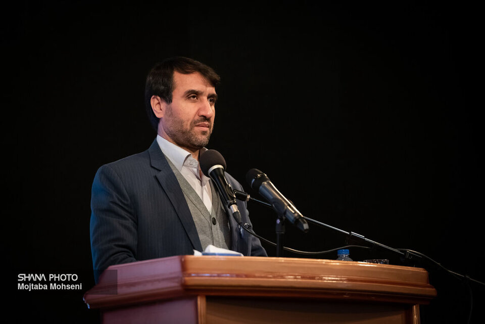 کاتالیستهای ایرانی به کاتالیستهای اروپایی تنه زدهاند کاتالیستهای ایرانی به کاتالیستهای اروپایی تنه زدهاند