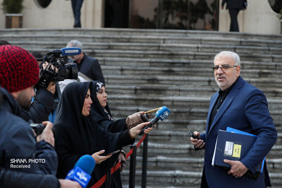 هشدار وزیر نفت به مشترکان پرمصرف گاز/ در حال برداشت حداکثری از میدانهای مستقل گازی هستیم هشدار وزیر نفت به مشترکان پرمصرف گاز/ در حال برداشت حداکثری از میدانهای مستقل گازی هستیم