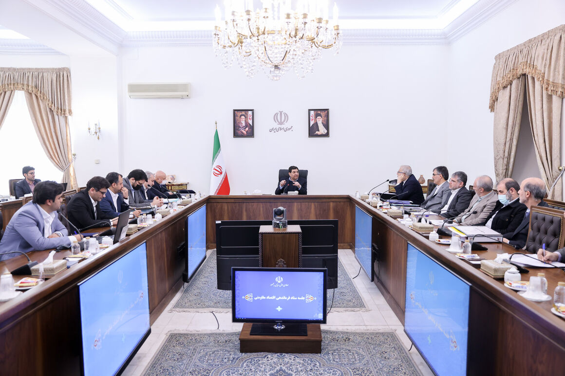 ۱۶ طرح ویژه برای توسعه زنجیره ارزش نفت و گاز تصویب شد ۱۶ طرح ویژه برای توسعه زنجیره ارزش نفت و گاز تصویب شد