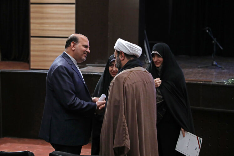 آیین گرامیداشت ولادت حضرت فاطمه زهرا (س) و بزرگداشت روز زن