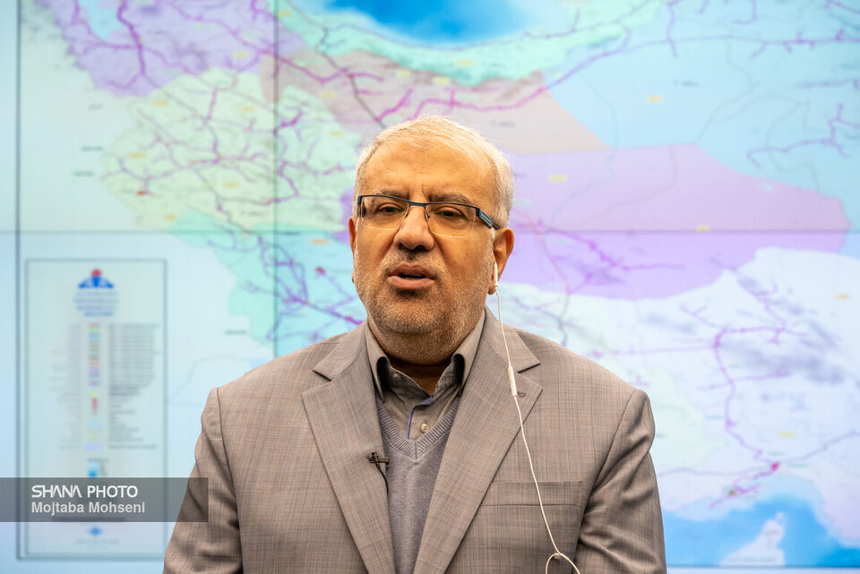 مصرف حدود ۴ میلیون بشکه معادل نفت خام در ۲۴ ساعت گذشته/ ۴ شرکت اصلی وزارت نفت برای مدیریت مصرف گاز آمادهباش کامل هستند