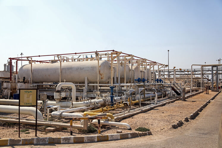 کارخانه نفت جزیره سیری