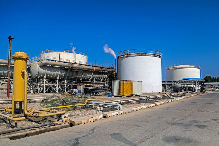 کارخانه نفت جزیره سیری