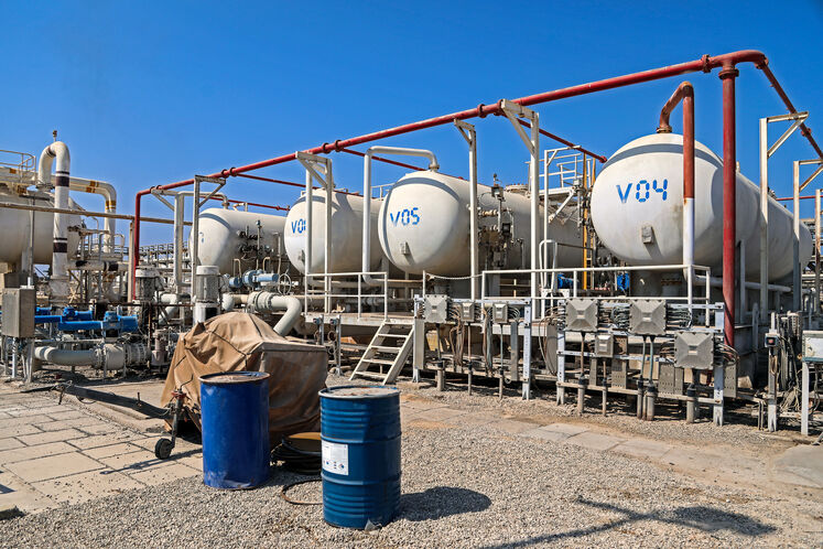 کارخانه نفت جزیره سیری