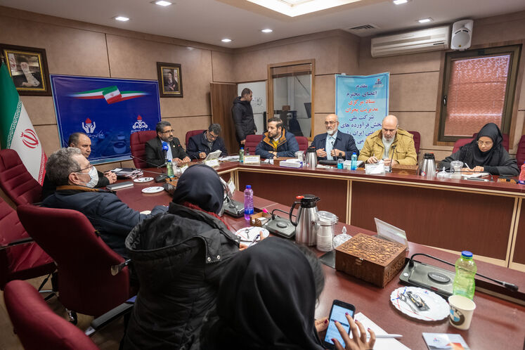 نشست ستاد مقابله با بحران سوخت شرکت ملی پخش فرآوردههای نفتی