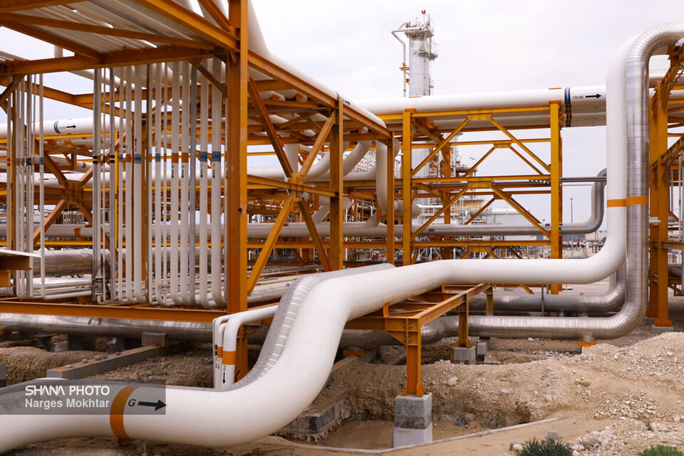 نقش اثرگذار بازدیدهای میدانی از تأسیسات نفت و گاز برای تصمیمسازان و تصمیمگیران کشور نقش اثرگذار بازدیدهای میدانی از تأسیسات نفت و گاز برای تصمیمسازان و تصمیمگیران کشور