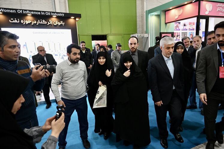 غرفه صنعت نفت در نمایشگاه کنگره بینالمللی زنان تأثیرگذار