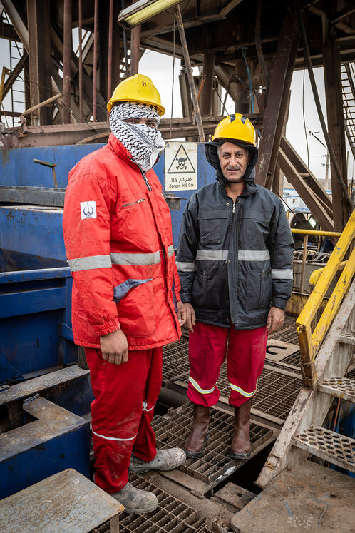 دکل حفاری (O2) چاه شماره 5 پایدار غرب