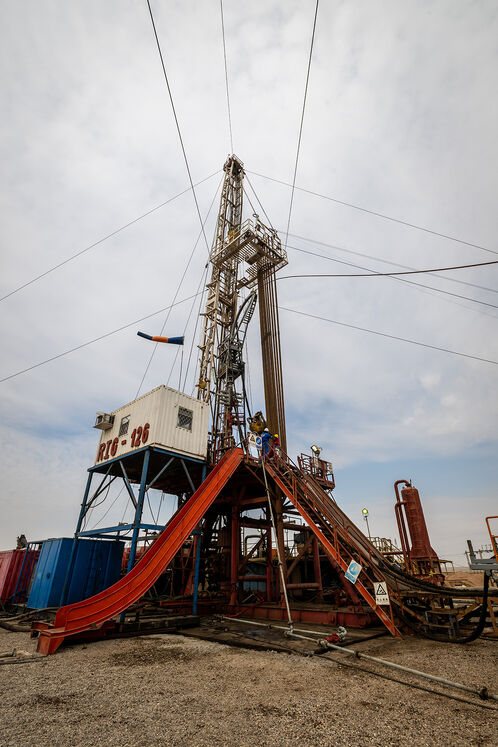 دکل حفاری ۱۲۶ چاه شماره ۱۱ پایدار غرب