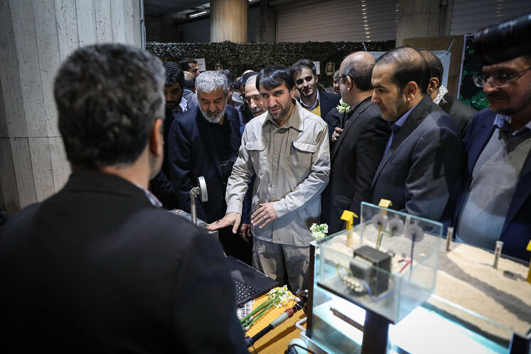 نمایشگاه توسعه فناوری،ایدههای نوآورانه و کار جهادی (تاک)