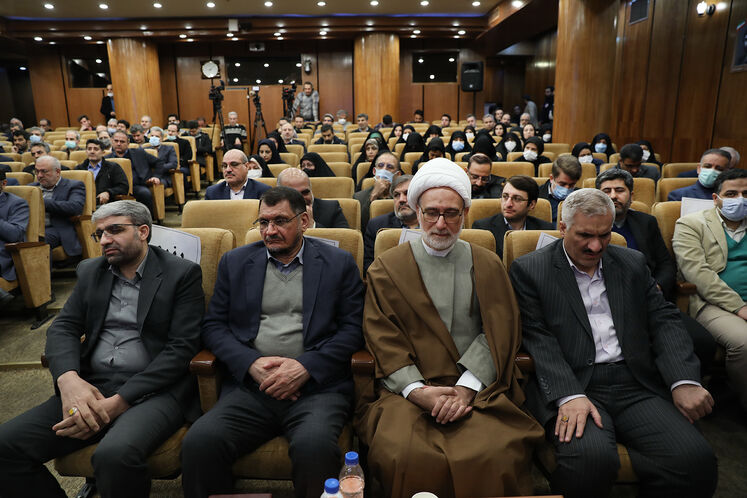 نخستین رویداد توسعه فناوری،ایدههای نوآورانه و کار جهادی(تاک)