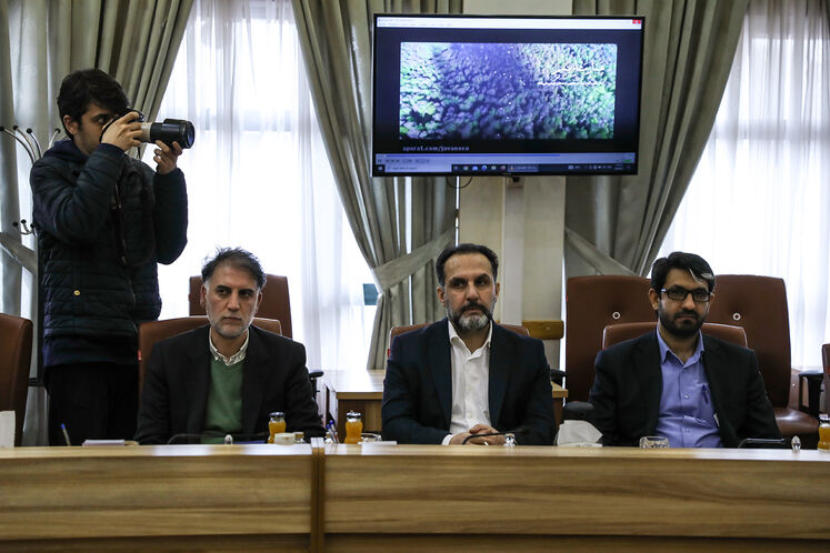 آیین امضای توافقنامه همکاری وزارت نفت و معاونت علمی، فناوری و اقتصاد دانشبنیان ریاستجمهوری در زمینه بومیسازی تجهیزات و فناوریهای گلوگاهی صنعت نفت