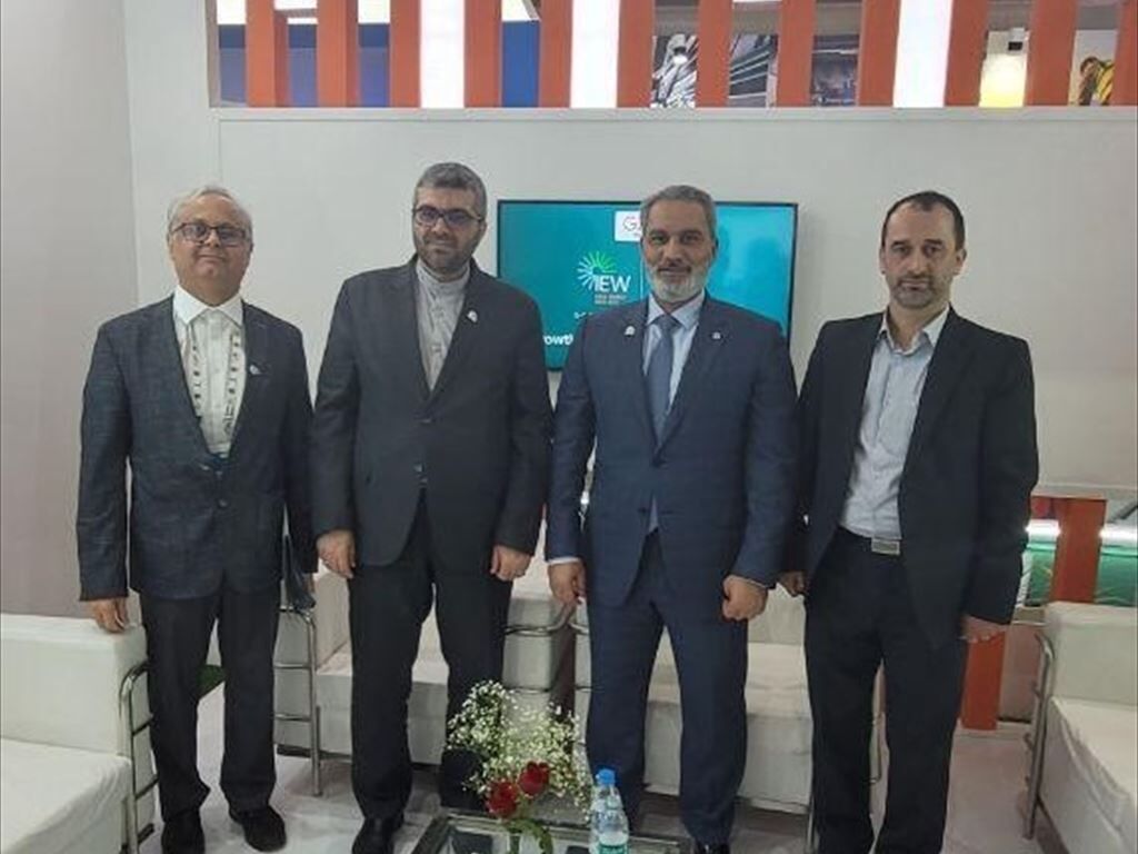 حضور هیئت وزارت نفت در گردهمایی وزیران انرژی آسیا و رویداد هفته انرژی هند  حضور هیئت وزارت نفت در گردهمایی وزیران انرژی آسیا و رویداد هفته انرژی هند