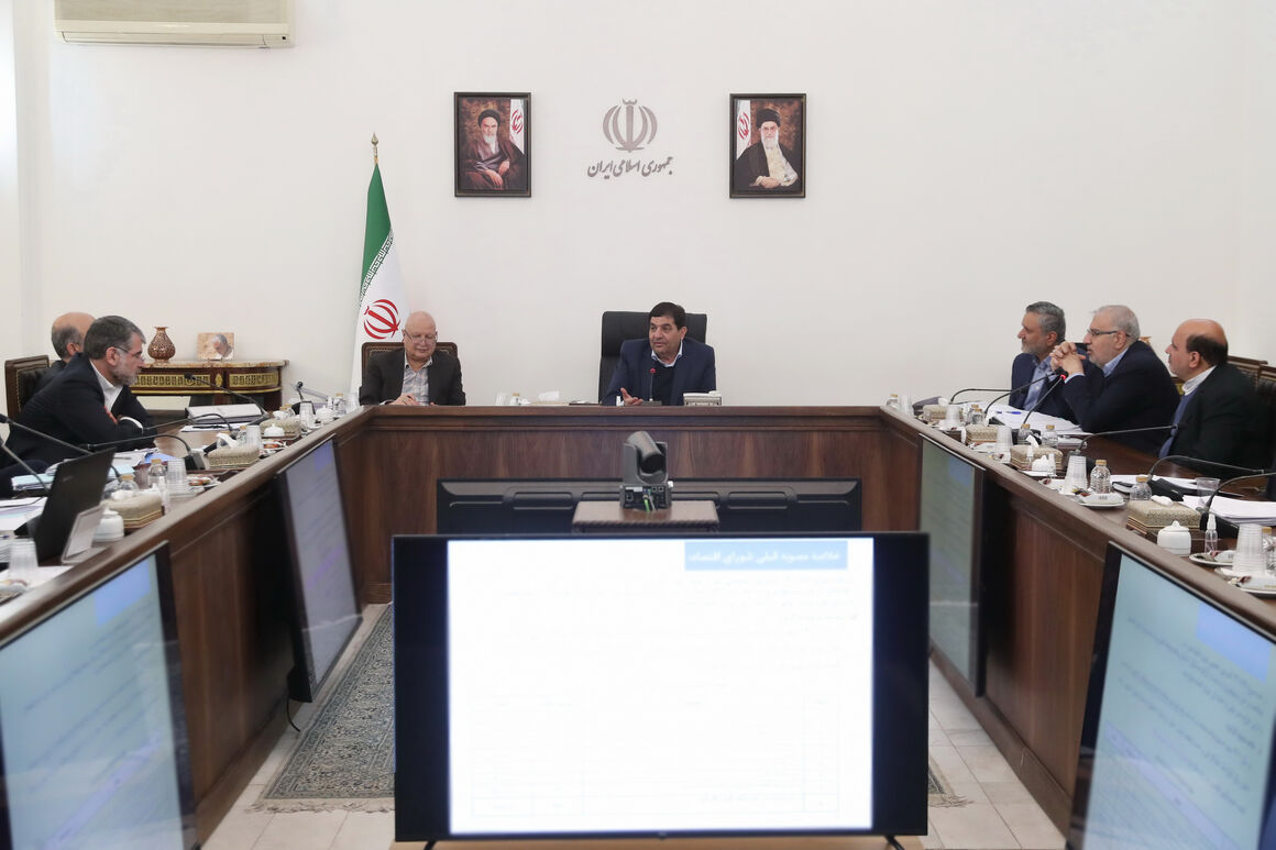 تصمیمگیری درباره بعضی از طرحهای مربوط به وزارت نفت در نشست شورای اقتصاد تصمیمگیری درباره بعضی از طرحهای مربوط به وزارت نفت در نشست شورای اقتصاد