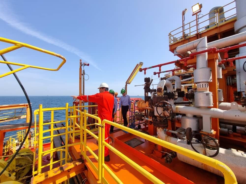 بومی‌سازی لوله‌های شناور صادرات نفت برای نخستین‌ بار در شرکت نفت فلات قاره ایران