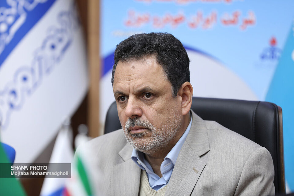 میانگین مصرف روزانه بنزین کشور به ۱۱۴ میلیون لیتر رسید/ روند رو به رشد مصرف سوخت در روزهای پیشرو میانگین مصرف روزانه بنزین کشور به ۱۱۴ میلیون لیتر رسید/ روند رو به رشد مصرف سوخت در روزهای پیشرو