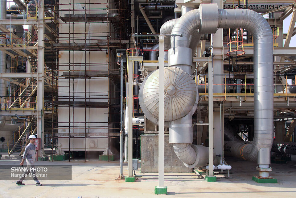 جابهجایی رکورد تولید متانول در پتروشیمی بوشهر جابهجایی رکورد تولید متانول در پتروشیمی بوشهر