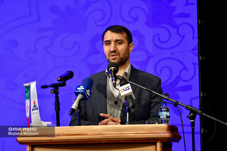 پتروشیمیها دیپلماسی انرژی را برای خودکفایی توسعه دهند/ به داخلیها میدان بدهید پتروشیمیها دیپلماسی انرژی را برای خودکفایی توسعه دهند/ به داخلیها میدان بدهید