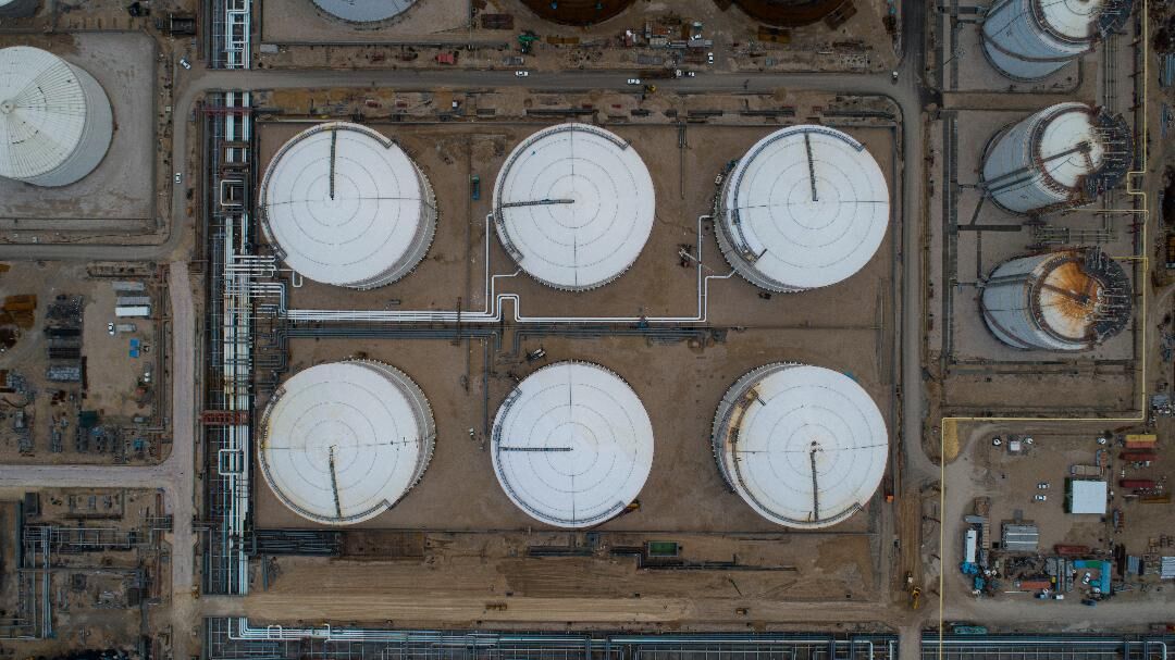 مخازن ذخیره‌سازی و پایانه فرآورده‌های نفتی سنگین چابهار در صف بهره‌برداری قرار گرفت