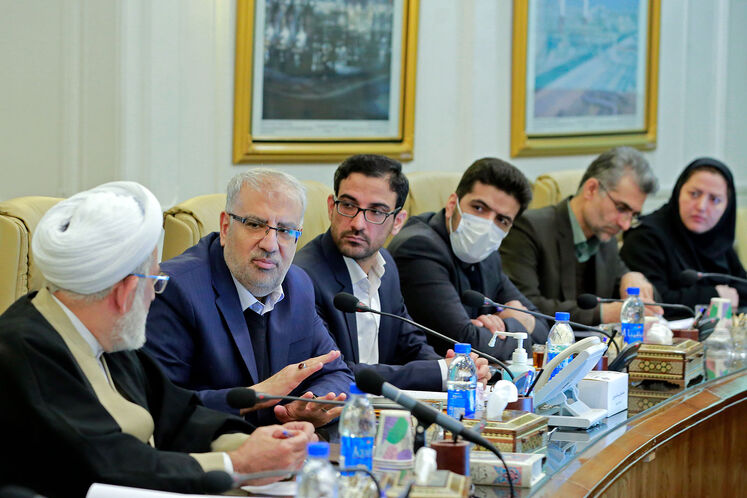 نوزدهمین جلسه هیئت عالی نظارت بر منابع نفتی با حضور دادستان کل کشور