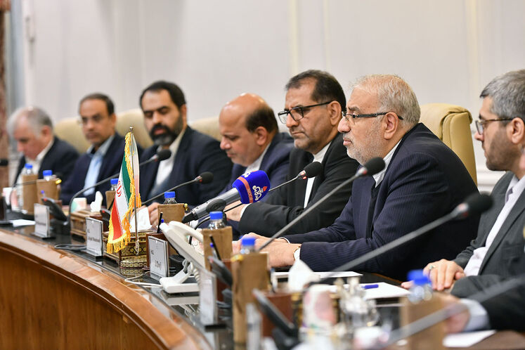 دیدار جواد اوجی، وزیر نفت با هیئت عمانی