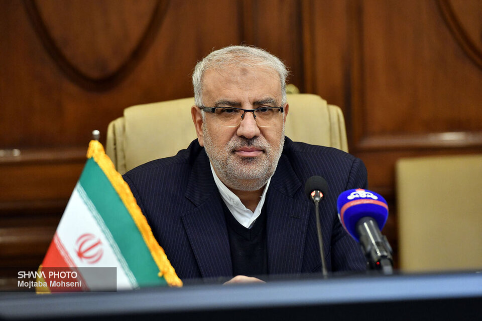 اجرای پروژه‌های نیمه‌کاره، اولویت اصلی وزارت نفت/ پروژه ایران ال‌ان‌جی تا پایان دولت سیزدهم به نتیجه می‌رسد