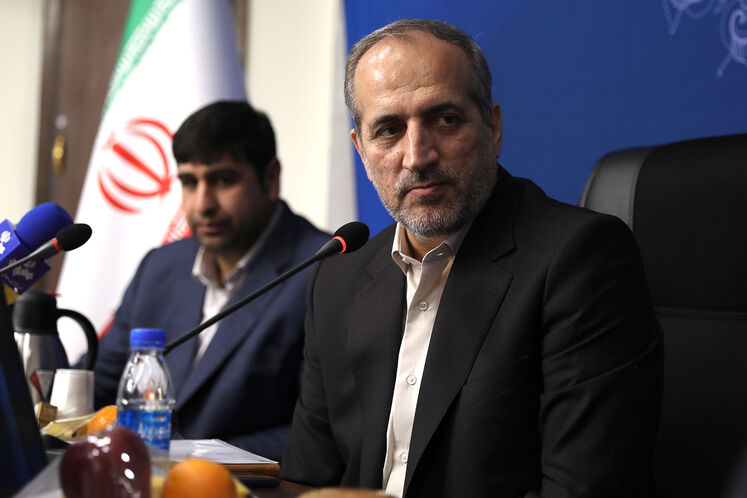 مجید چگنی، مدیرعامل شرکت ملی گاز ایران و محمدصادق جوکار، رئیس مؤسسه مطالعات بینالمللی انرژی