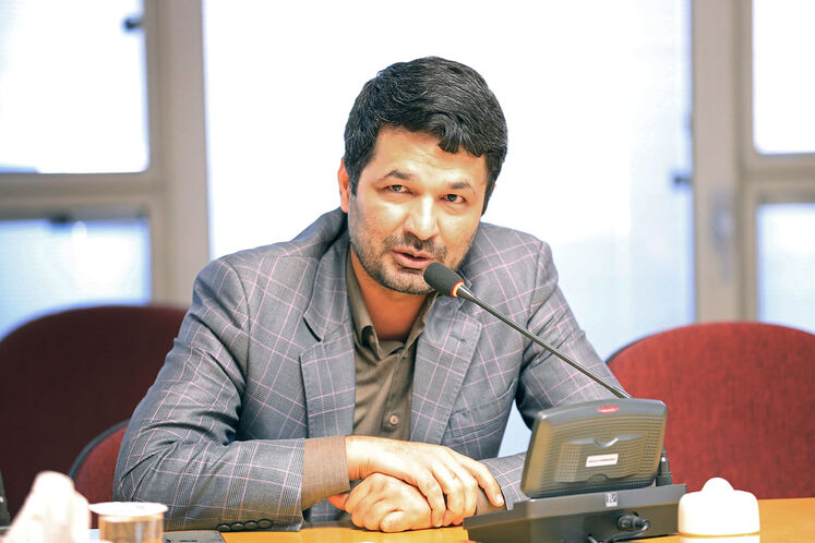  عباس غلامی، مدیر توسعه صنایع پایین دستی شرکت ملی صنایع پتروشیمی