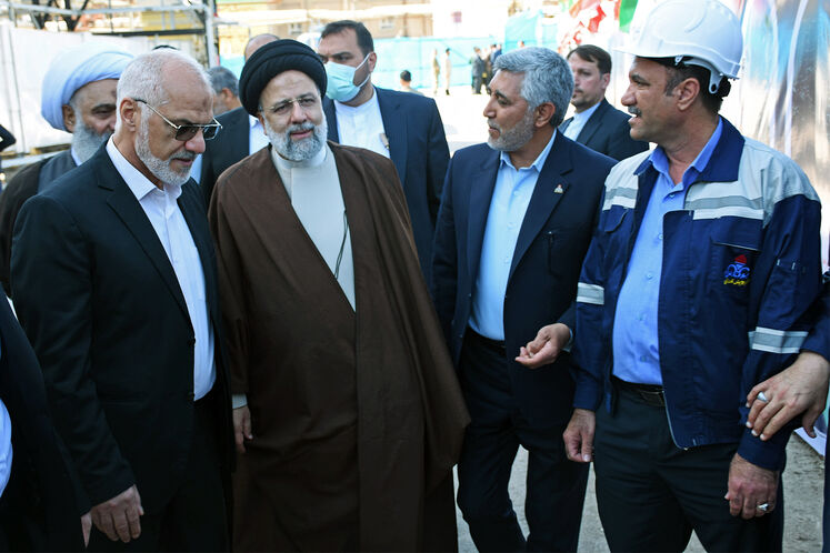 بهرهبرداری از بخش نخست گام طرح توسعه و تثبیت ظرفیت پالایشگاه آبادان