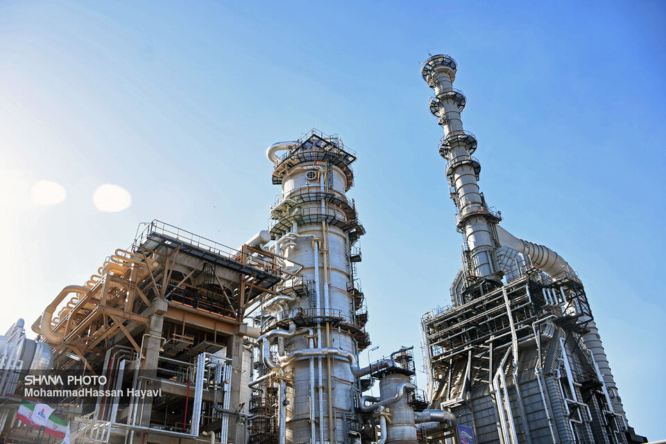 Abadan Refinery contained minor fire in decommissioned pipelines Abadan Refinery contained minor fire in decommissioned pipelines