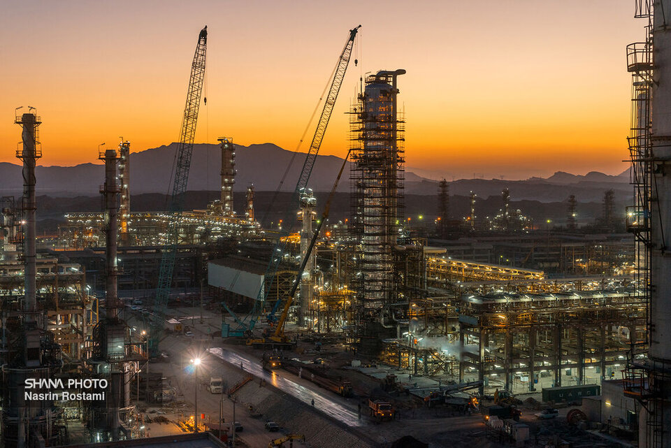 اعطای گواهینامه تأیید صلاحیت آزمایشگاه شرکت نفت ستاره خلیجفارس اعطای گواهینامه تأیید صلاحیت آزمایشگاه شرکت نفت ستاره خلیجفارس