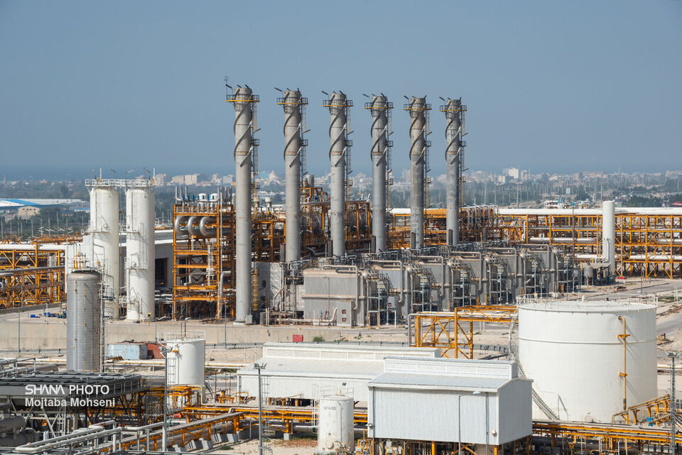 تولید بیش از ۹ میلیارد مترمکعب گاز در پالایشگاههای پارس جنوبی تولید بیش از ۹ میلیارد مترمکعب گاز در پالایشگاههای پارس جنوبی