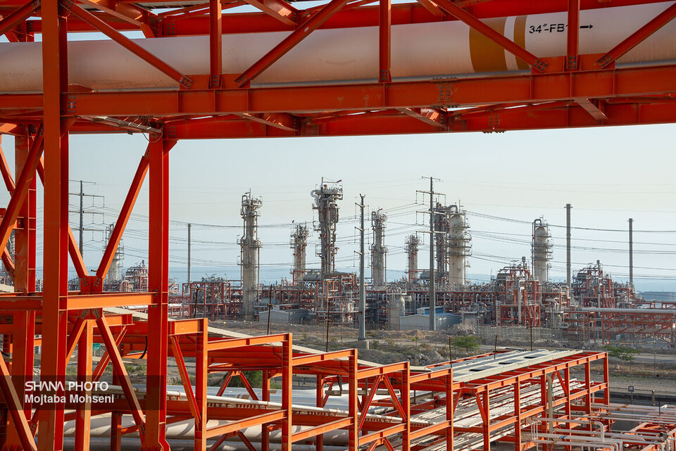 Real synergy in Iran’s gas refining, transmission, distribution chain