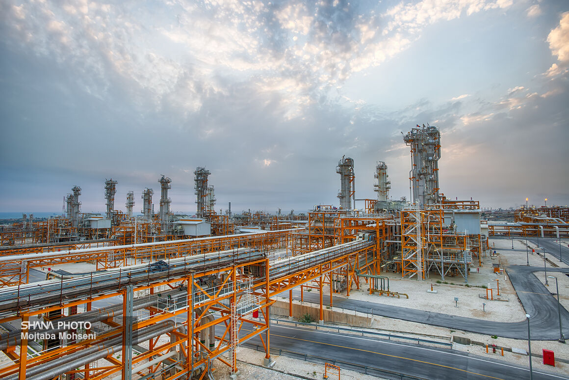 مجتمع گاز پارس جنوبی؛ بزرگ‌ترین تأمین‌کننده خوراک صنایع پایین‌دستی ایران