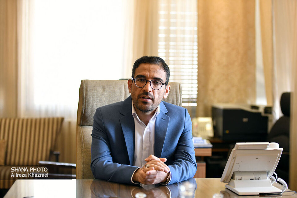 پیشتازی صنعت نفت در تداوم رشد اقتصادی طی سال ١۴٠١ پیشتازی صنعت نفت در تداوم رشد اقتصادی طی سال ١۴٠١